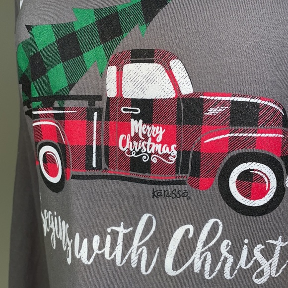 Gildan large, long sleeve, gray Christmas shirt. - Picture 6 of 6